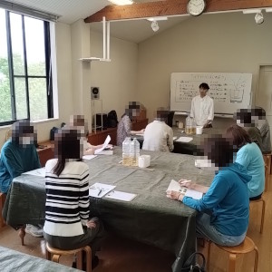 バラづくり体験教室 バラについてのお話し